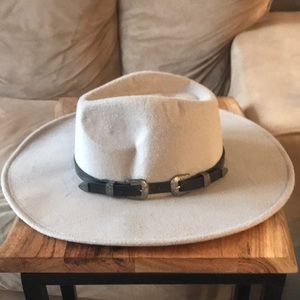 Pink Lily Wide Brim Hat